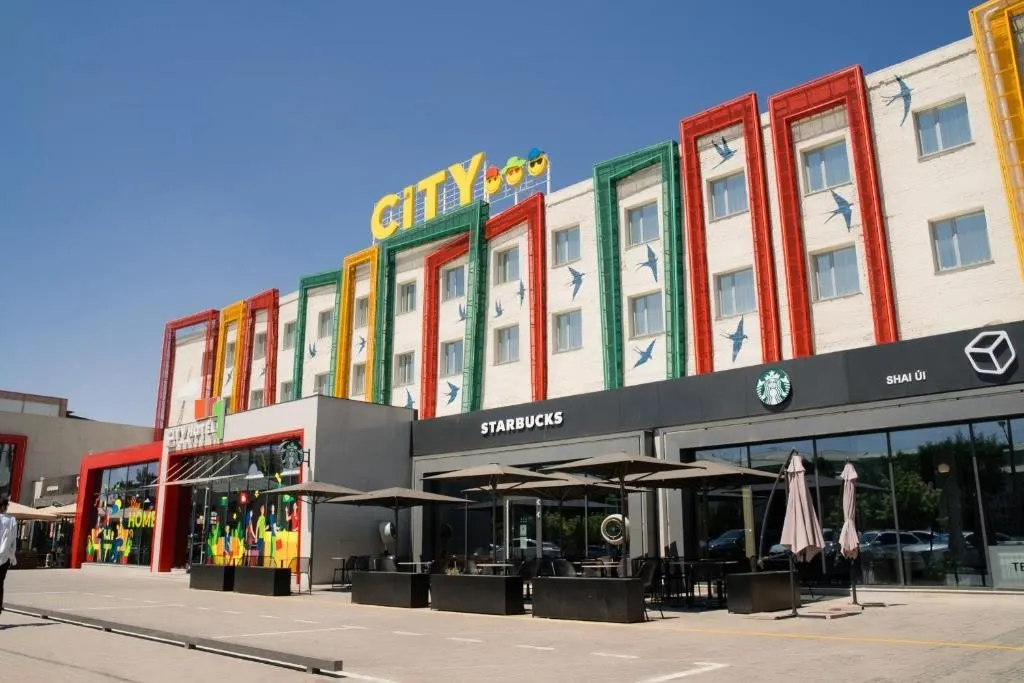 City Hotel